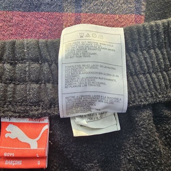 Boys Puma Sweatpants - Picture 6 of 6